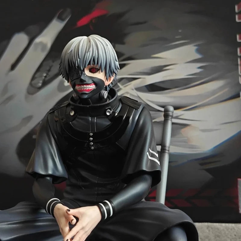 Figurine Ken Kaneki Assis – Tokyo Ghoul